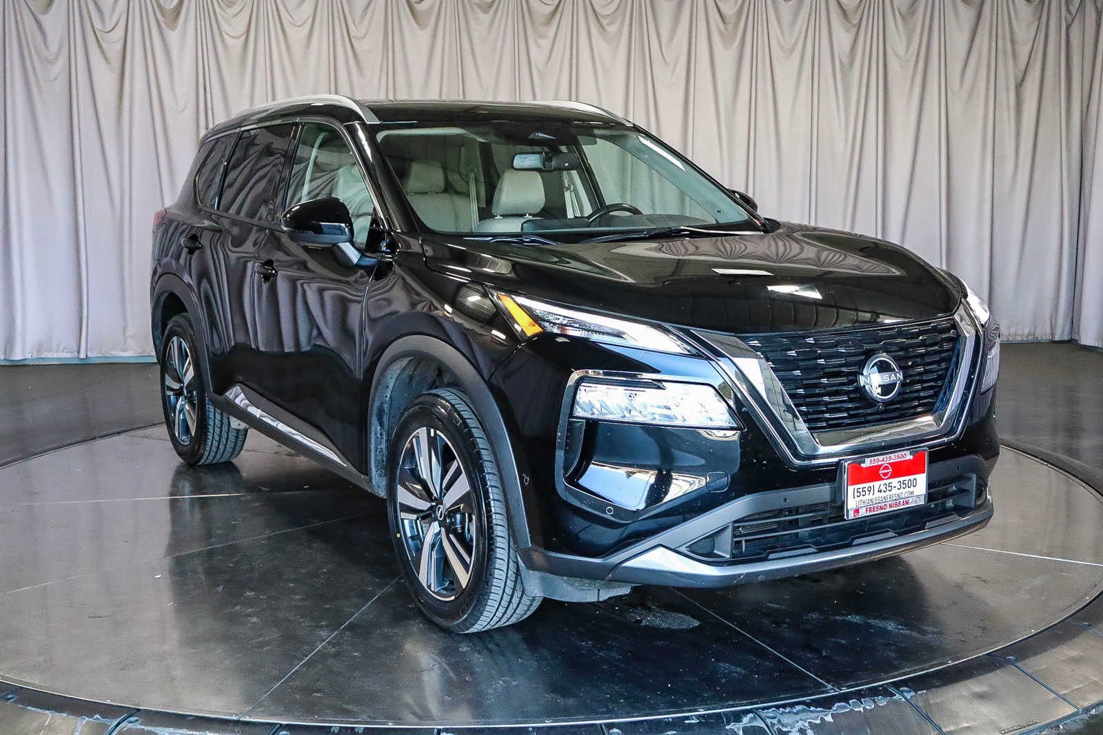 2023 Nissan Rogue SL 5