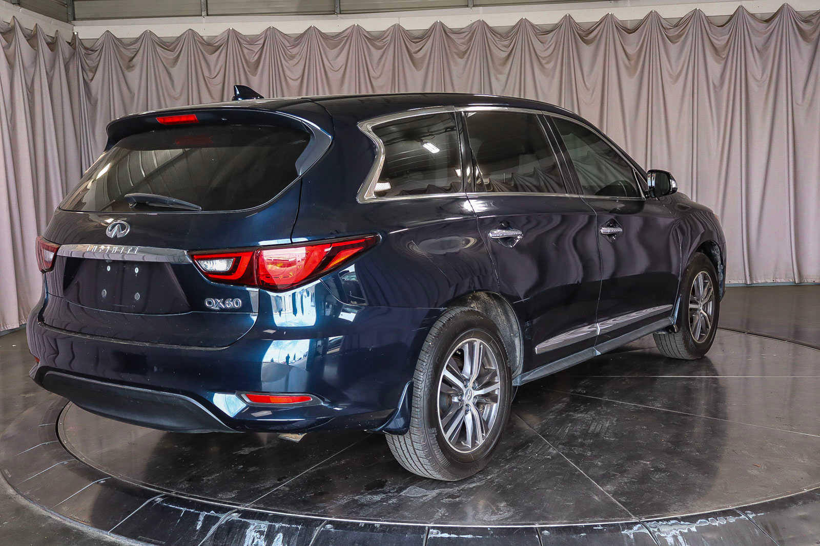 2019 INFINITI QX60 PURE 4