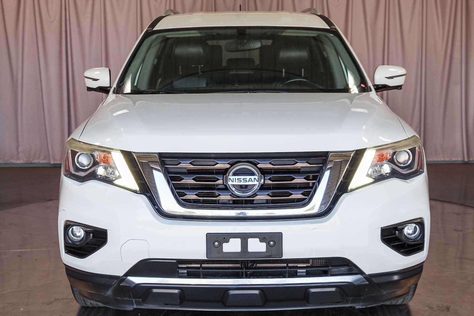 2018 Nissan Pathfinder SL 6