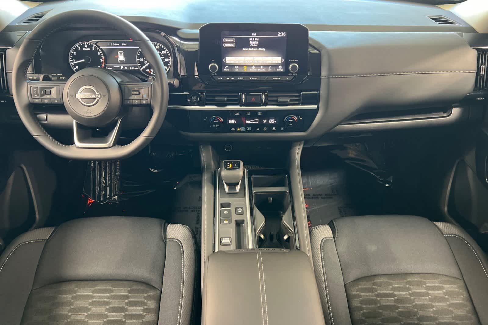 New 2025 Nissan Pathfinder SV New 2025 Nissan Pathfinder SV