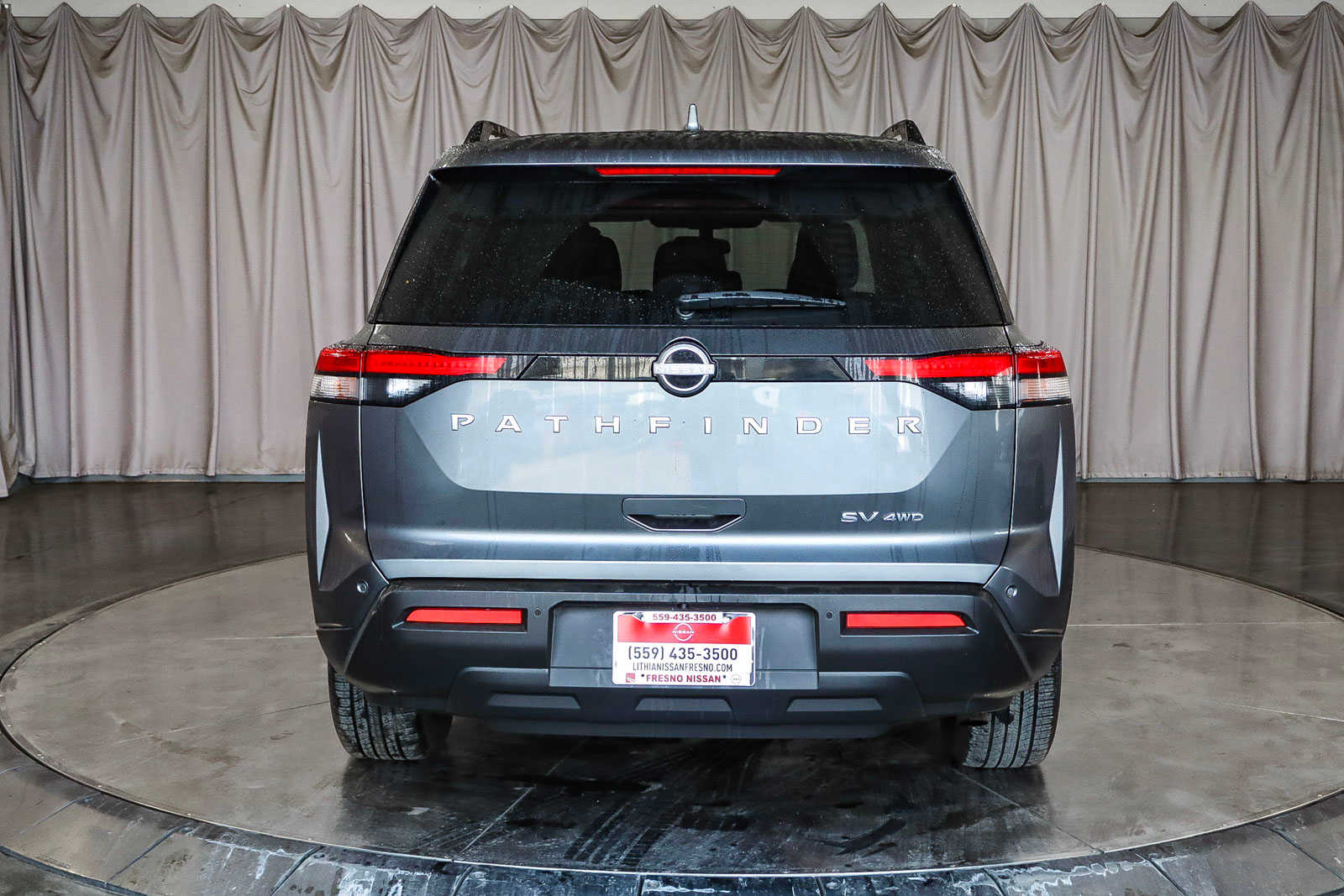 Used 2023 Nissan Pathfinder SV