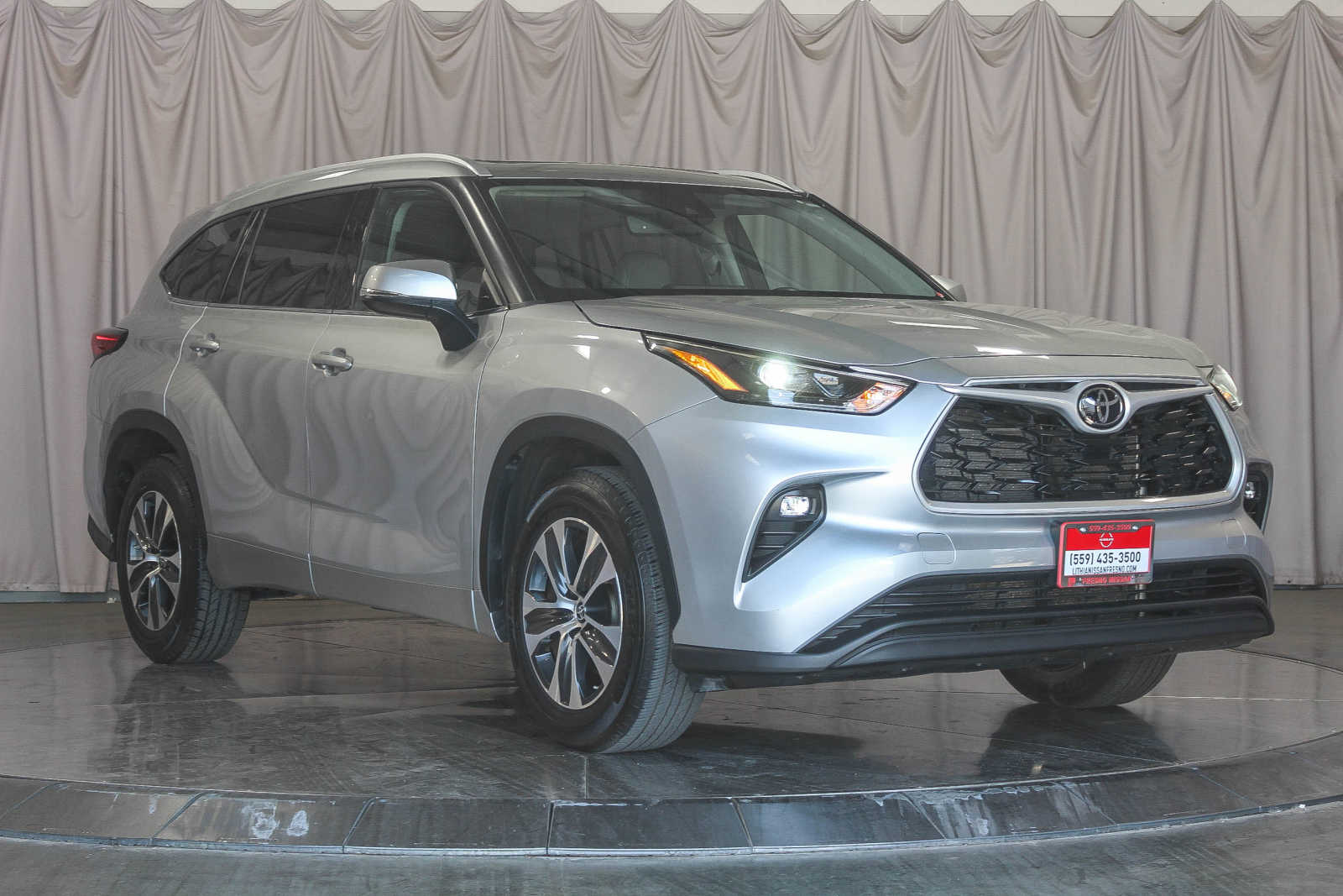 2022 Toyota Highlander XLE 3