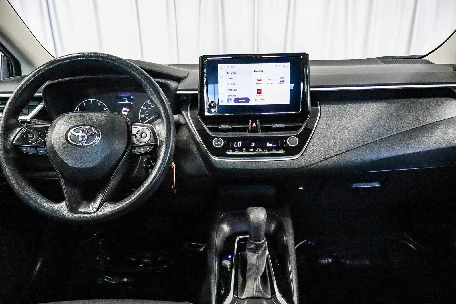 2023 Toyota Corolla LE 12