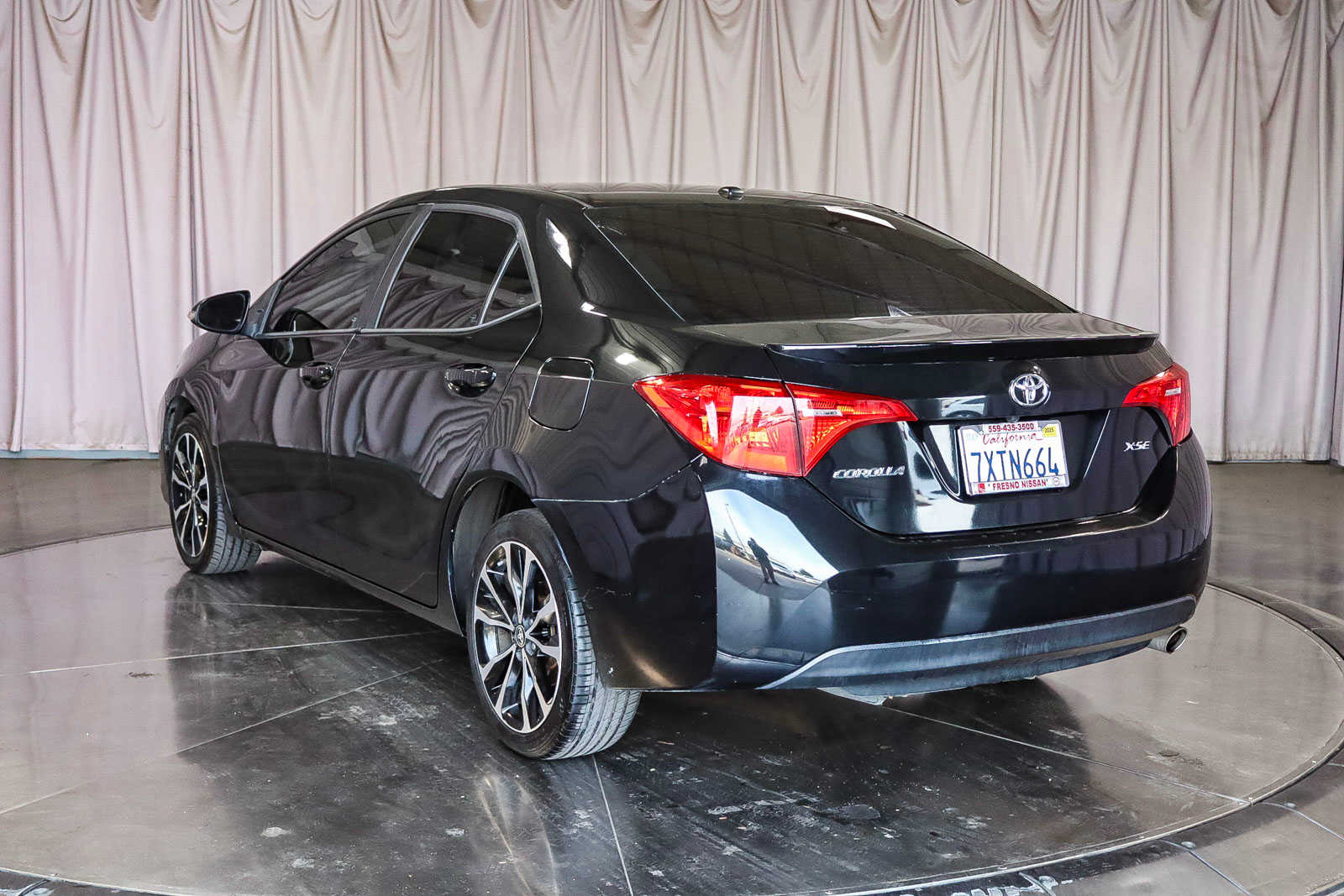 2017 Toyota Corolla XSE 2