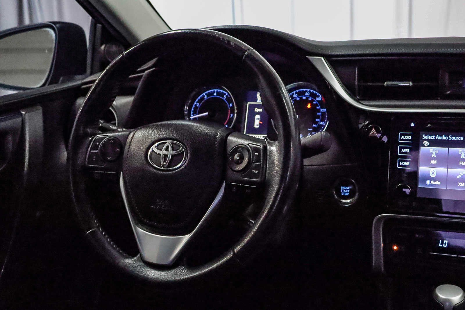 2017 Toyota Corolla XSE 15