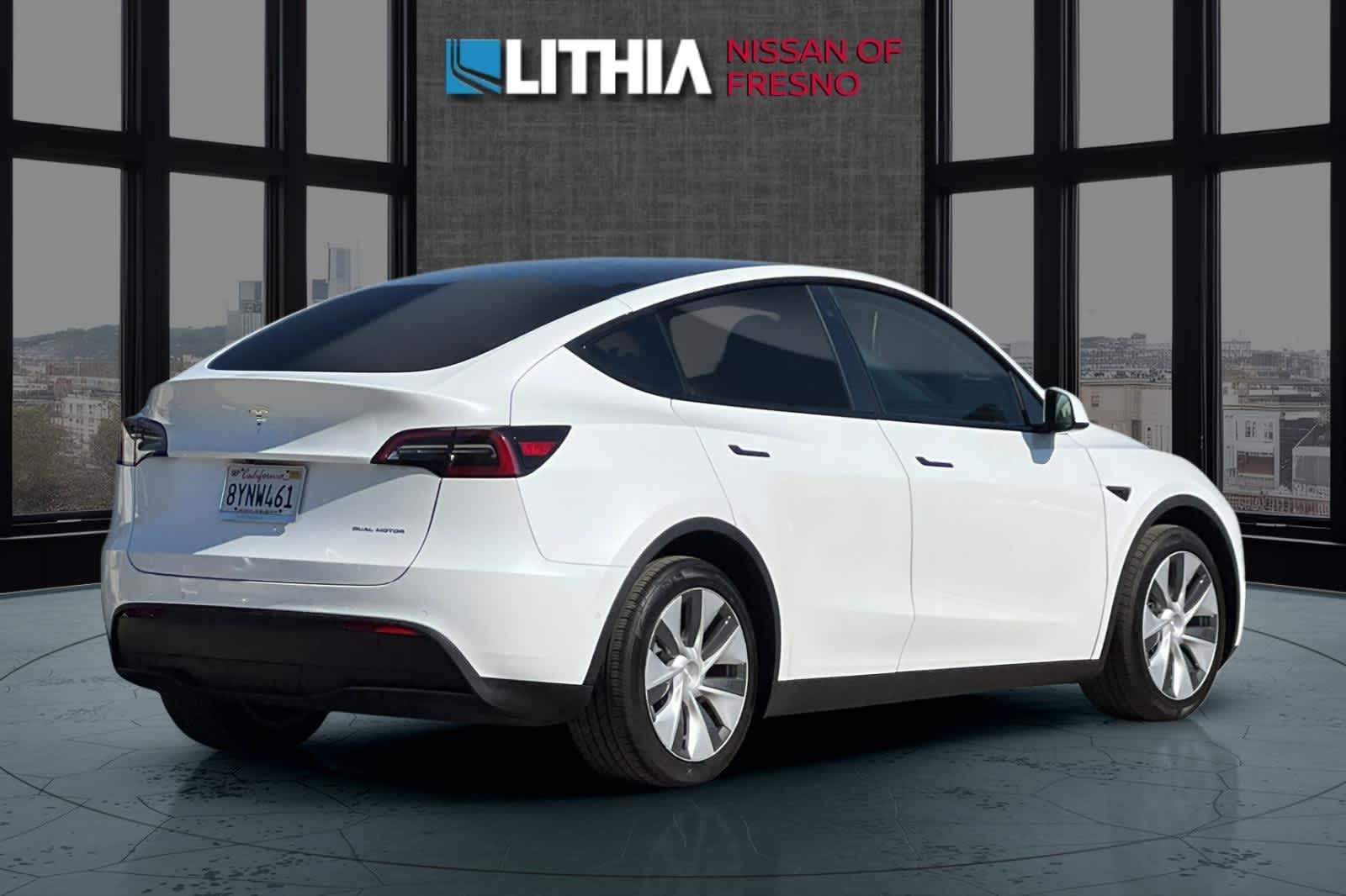 Used 2021 Tesla Model Y Long Range with VIN 5YJYGDEE4MF275209 for sale in Fresno, CA