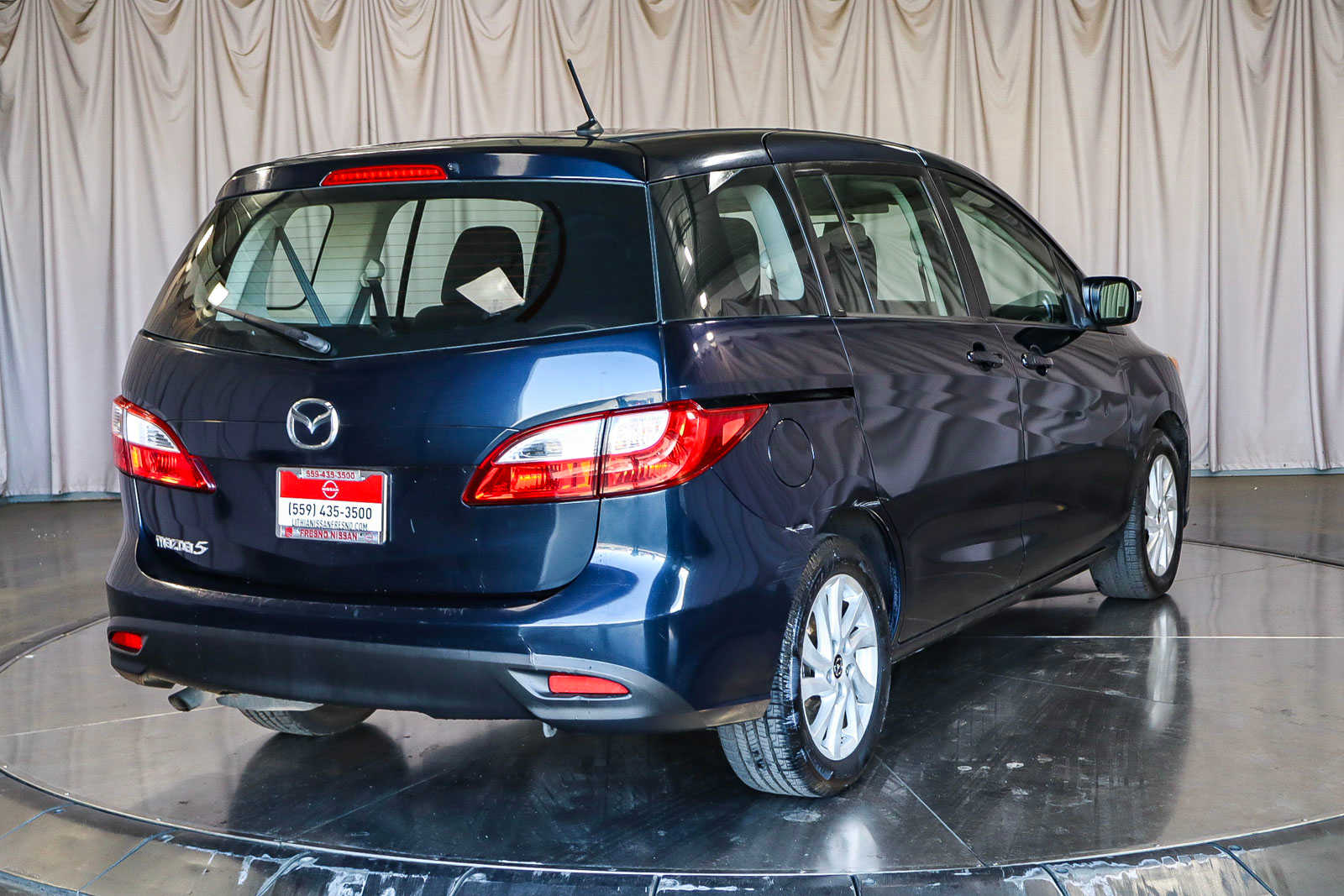 2014 Mazda MAZDA5 Sport 4