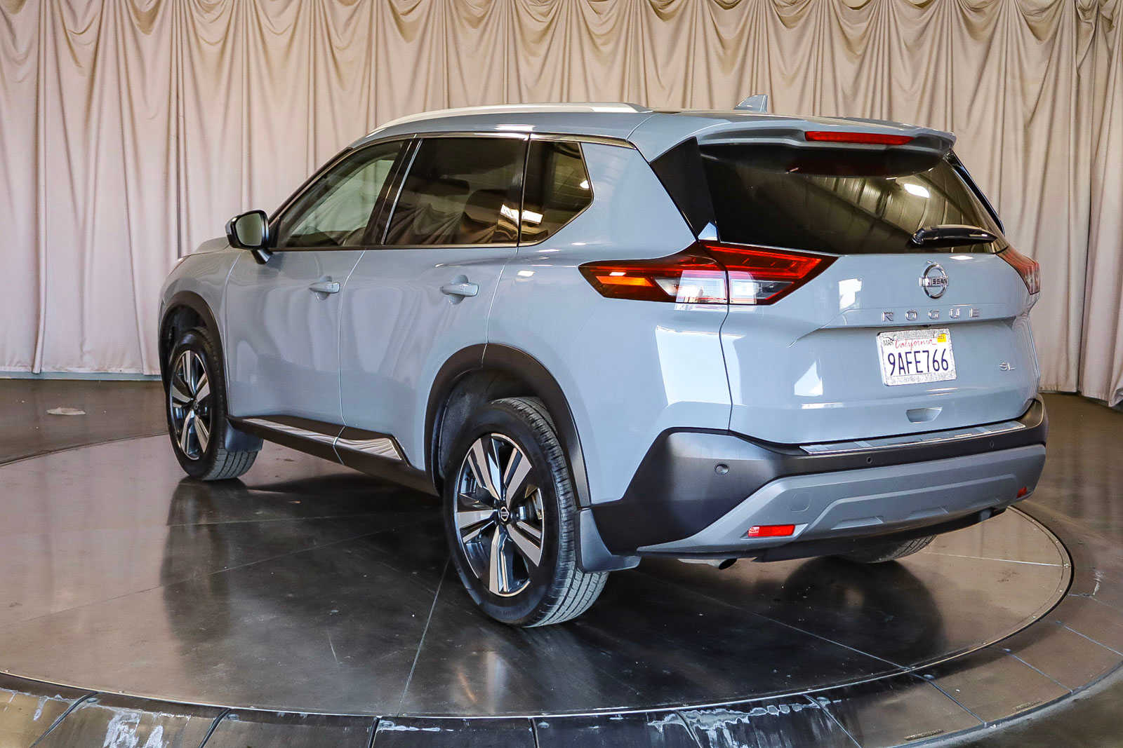 2021 Nissan Rogue SL 2