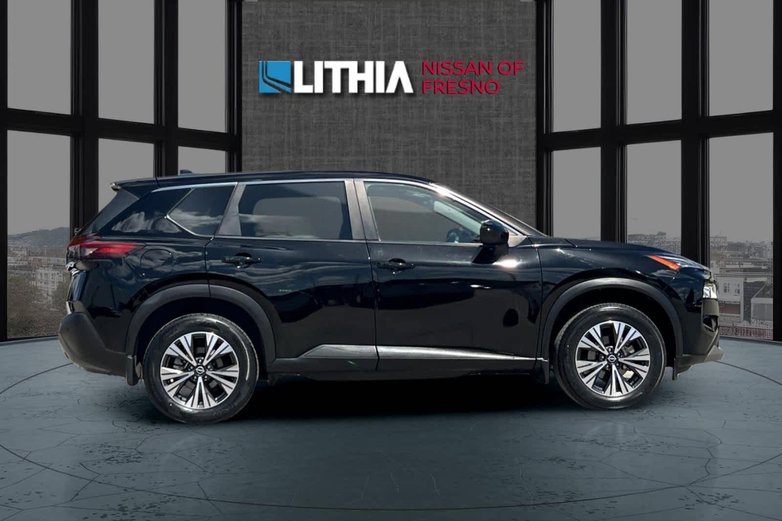 Used 2023 Nissan Rogue SV