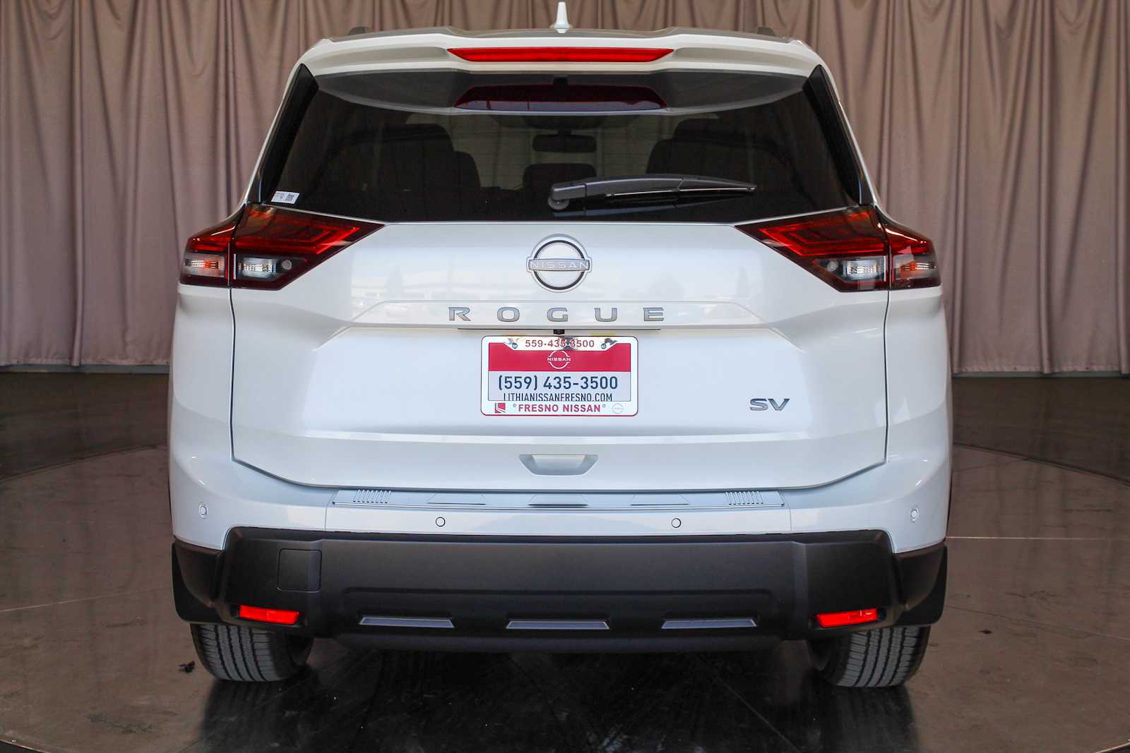 2024 Nissan Rogue SV 3