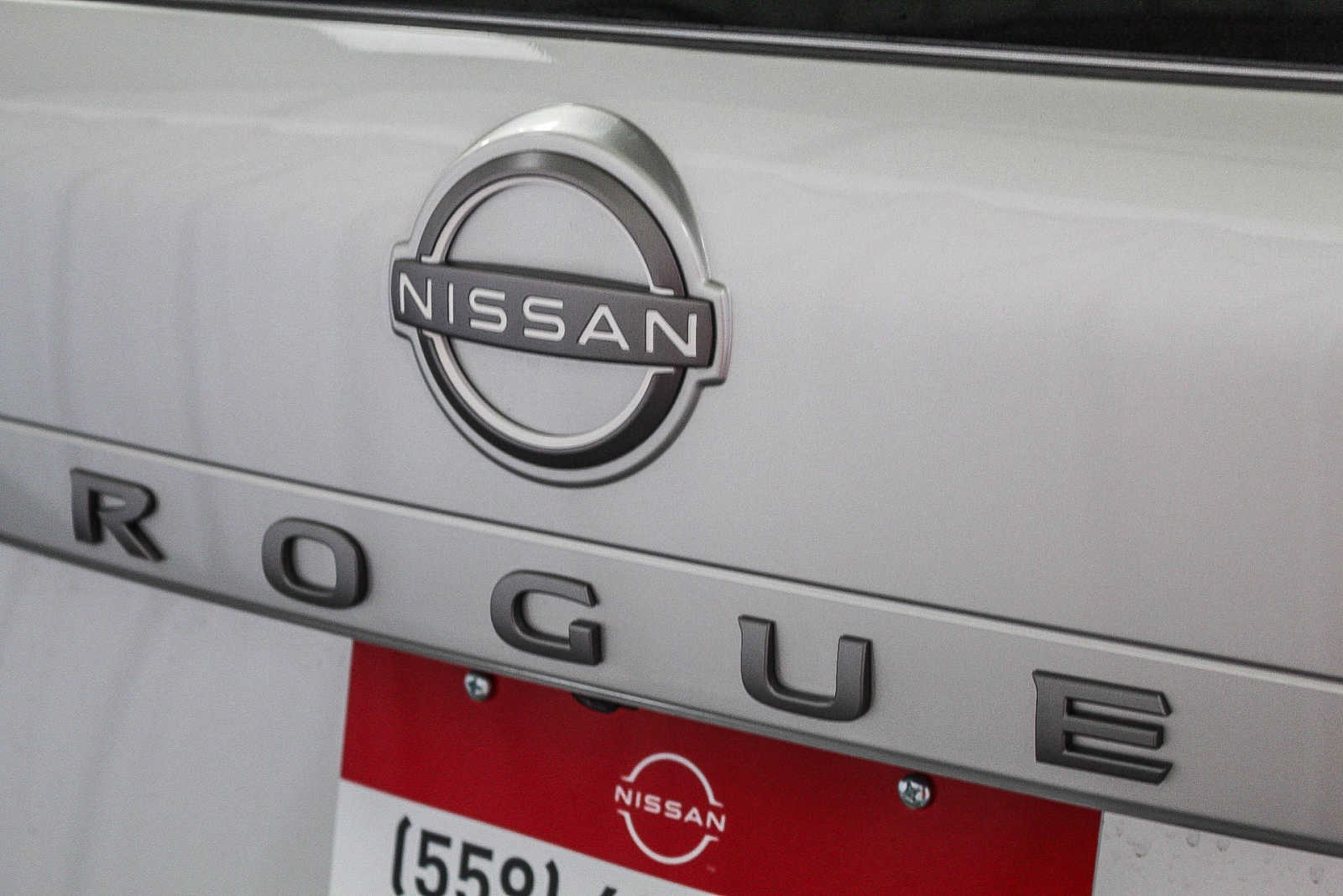 2024 Nissan Rogue SV 12