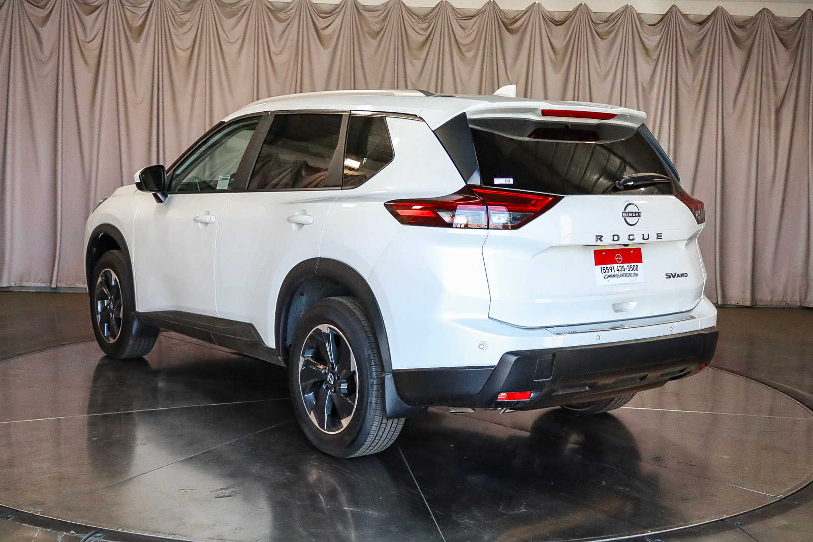 2024 Nissan Rogue SV 2