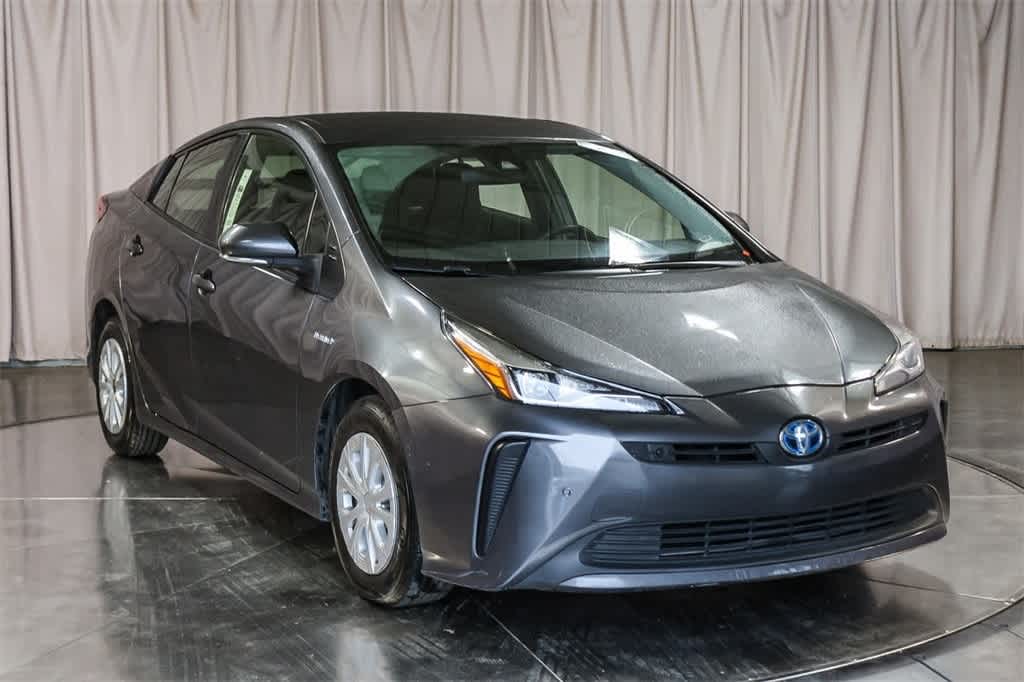 Used 2022 Toyota Prius L Eco