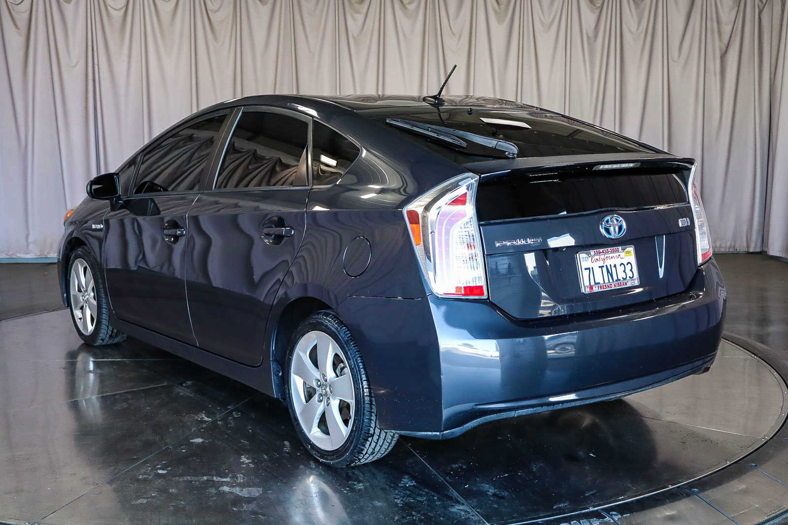 2015 Toyota Prius Five 2