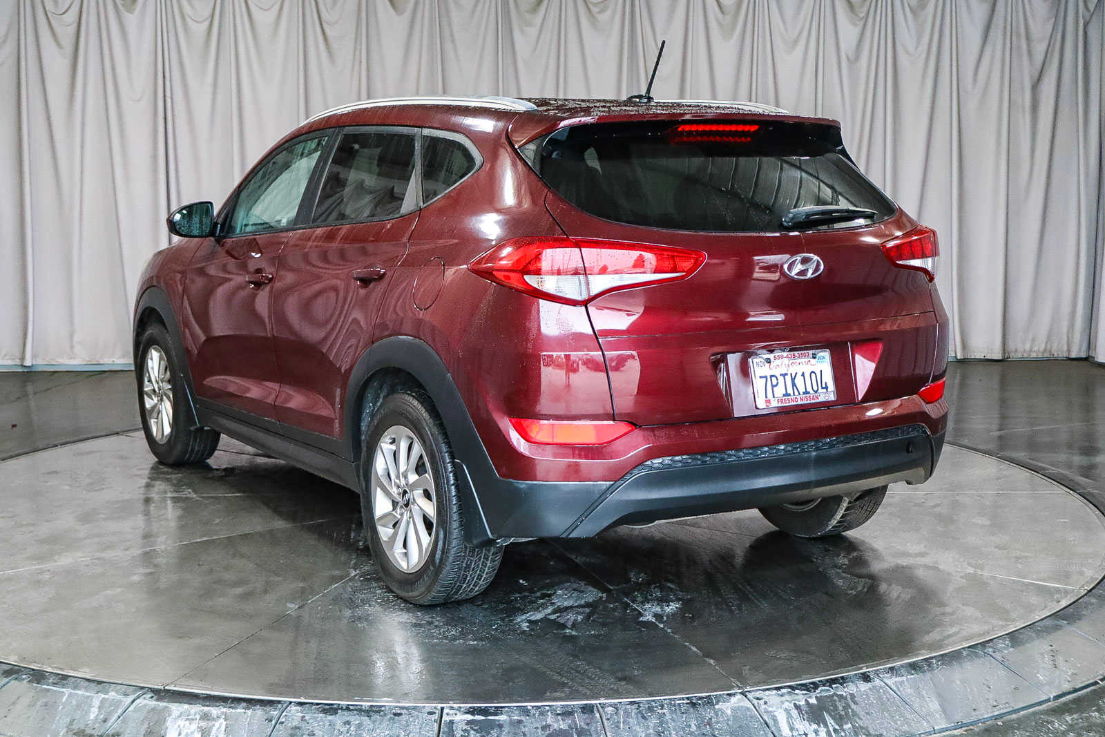 Used 2016 Hyundai Tucson SE with VIN KM8J33A48GU031574 for sale in Fresno, CA