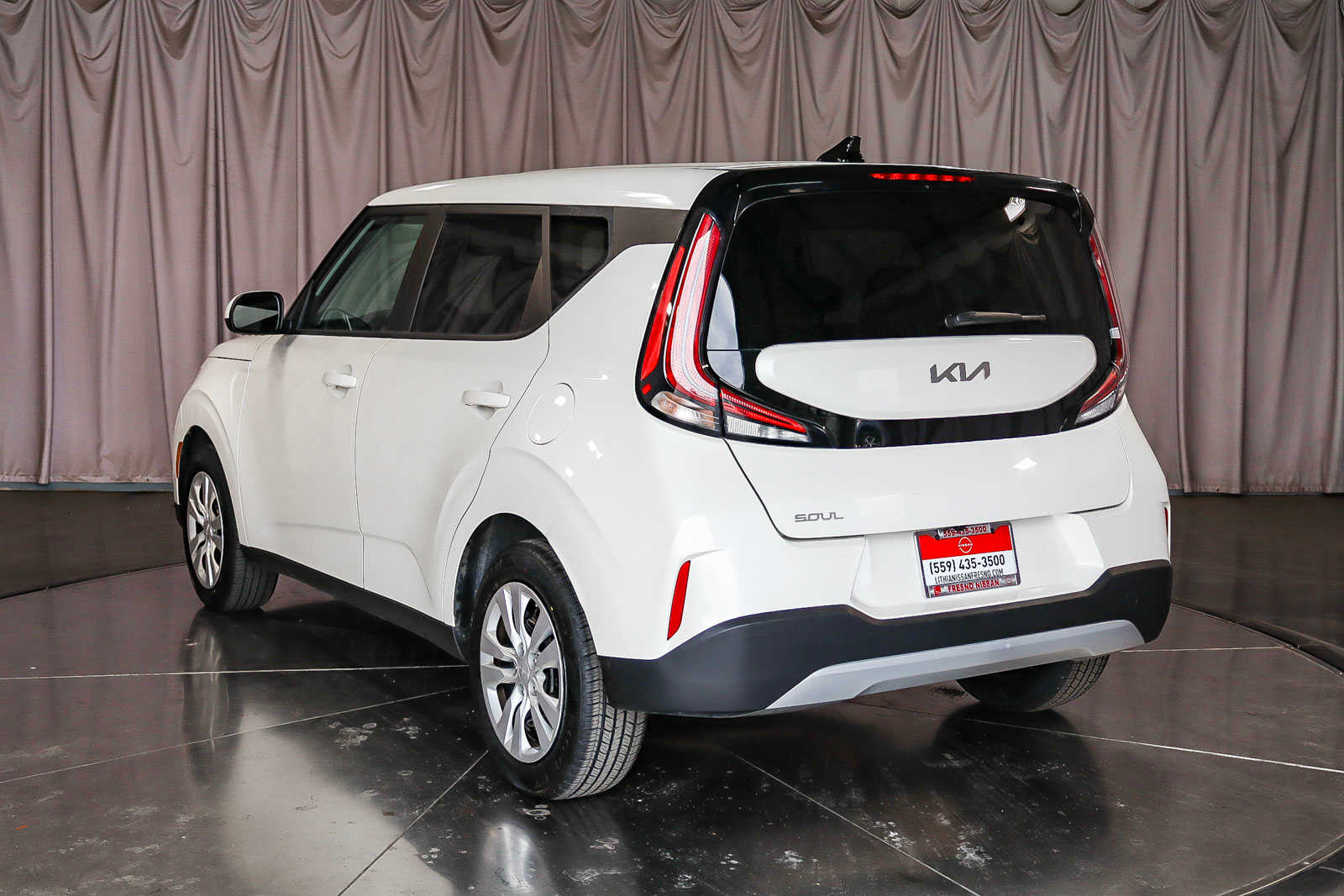 2023 Kia Soul LX 2