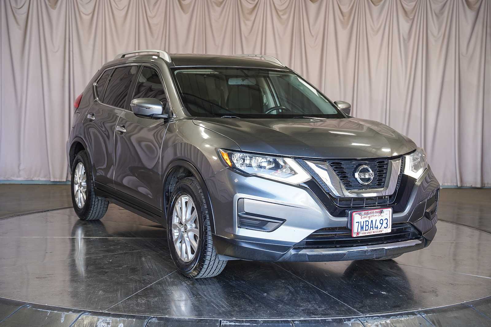 2017 Nissan Rogue SV 5