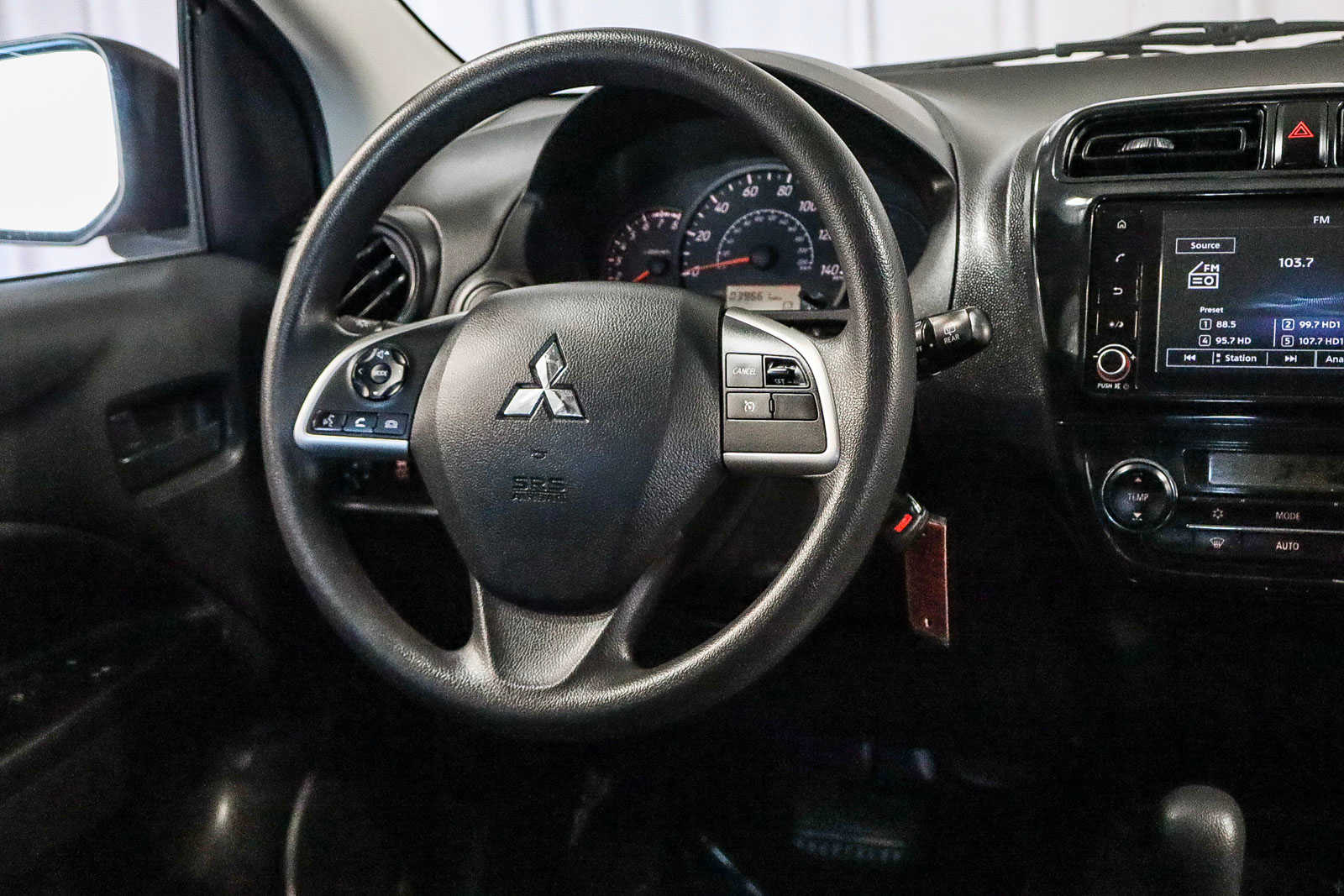 2021 Mitsubishi Mirage ES 15