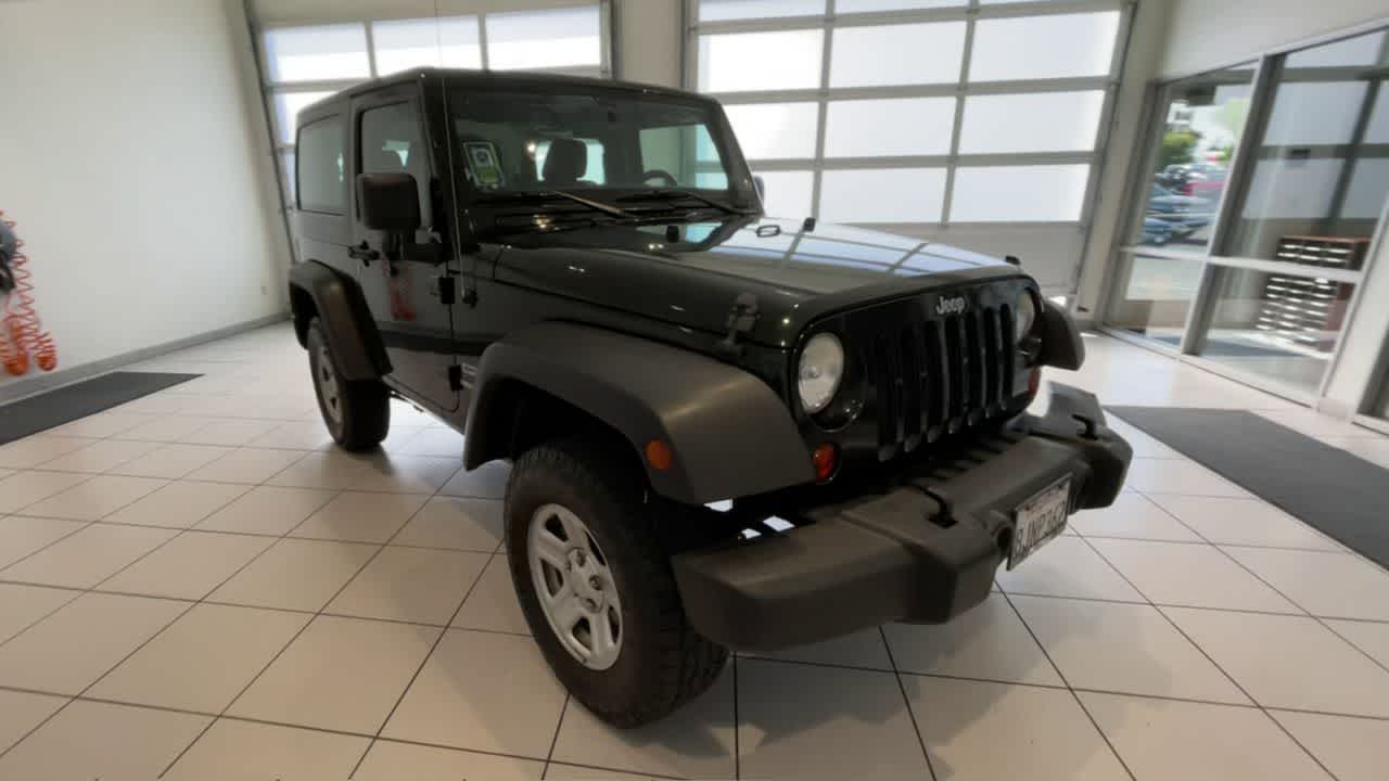 2012 Jeep Wrangler Sport 2