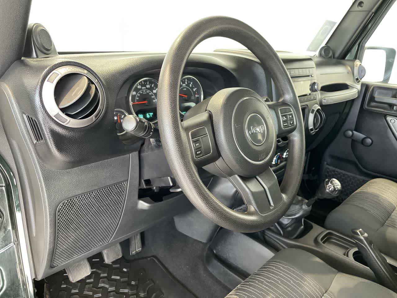 2012 Jeep Wrangler Sport 10