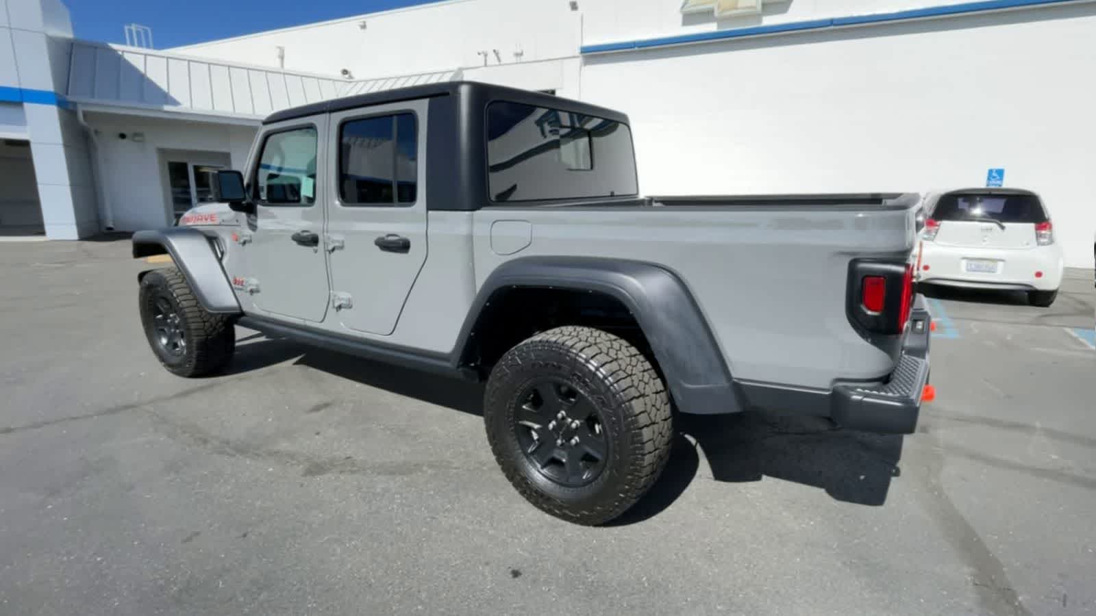 2022 Jeep Gladiator Mojave 4x4 6