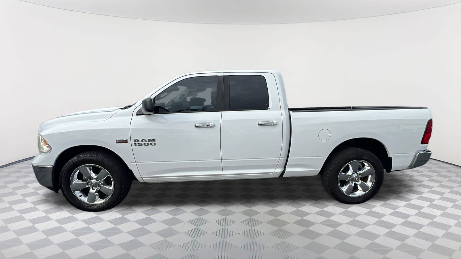 2016 Ram 1500 Big Horn 2WD Quad Cab 140.5 3