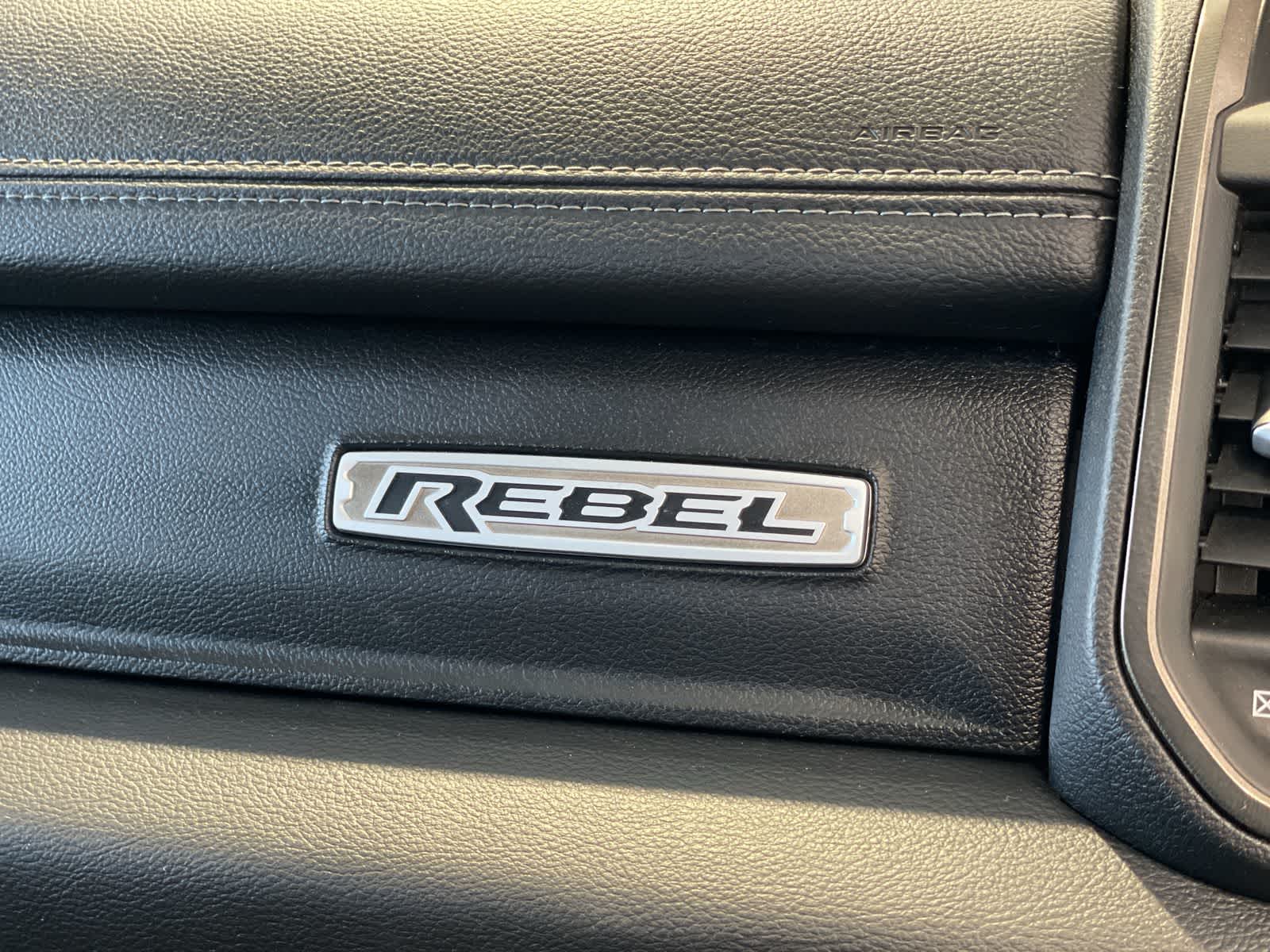 2020 Ram 1500 Rebel 4x4 Quad Cab 64 Box 32