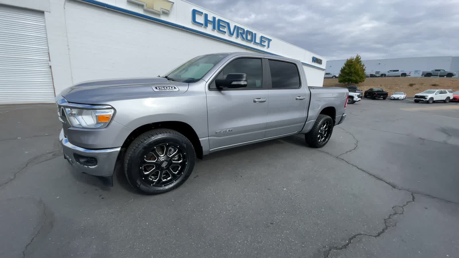 2020 Ram 1500 Big Horn 4x4 Crew Cab 57 Box 4