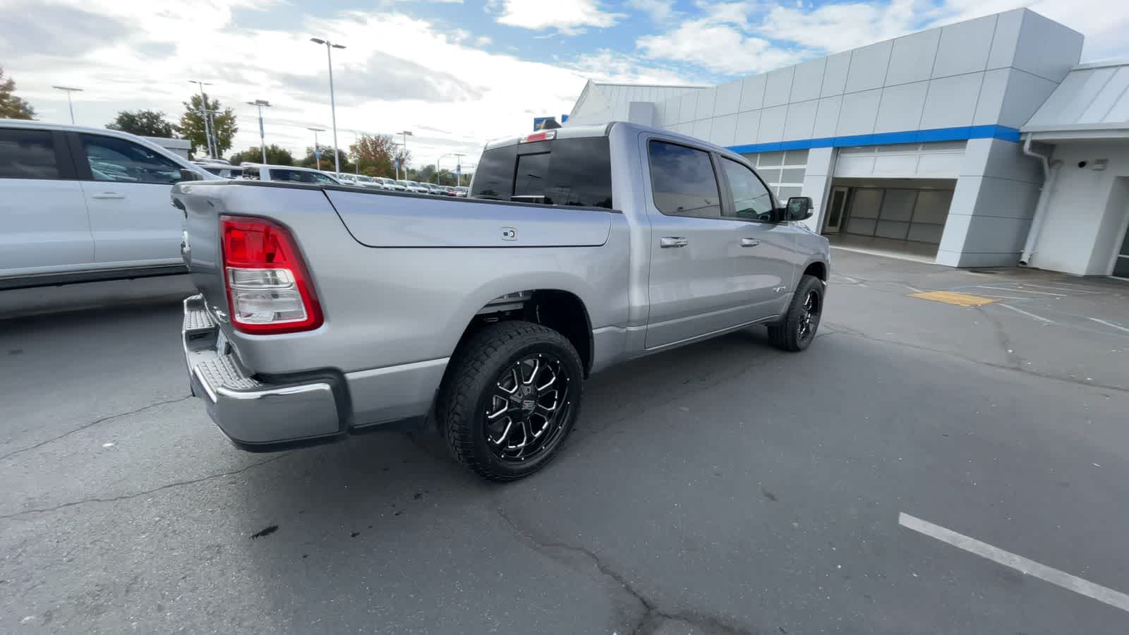 2020 Ram 1500 Big Horn 4x4 Crew Cab 57 Box 8