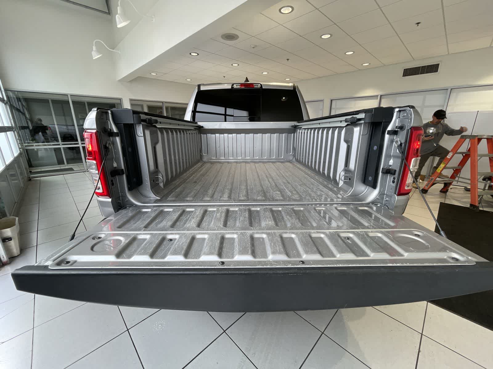 2020 Ram 1500 Big Horn 4x4 Crew Cab 57 Box 31