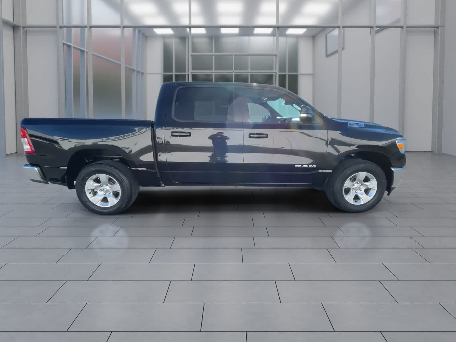 2021 Ram 1500 Big Horn 4x4 Crew Cab 57 Box 9