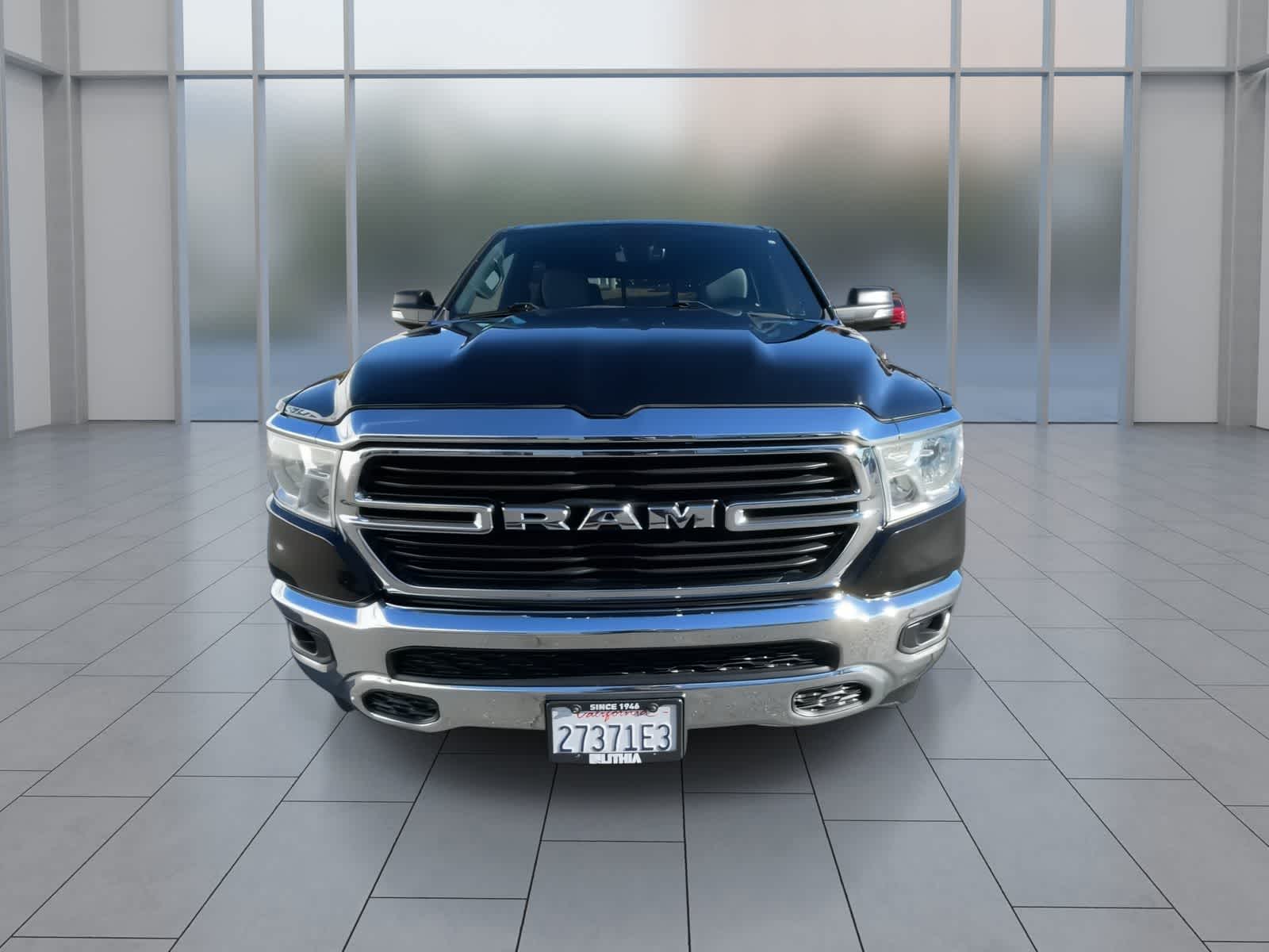 2021 Ram 1500 Big Horn 4x4 Crew Cab 57 Box 3