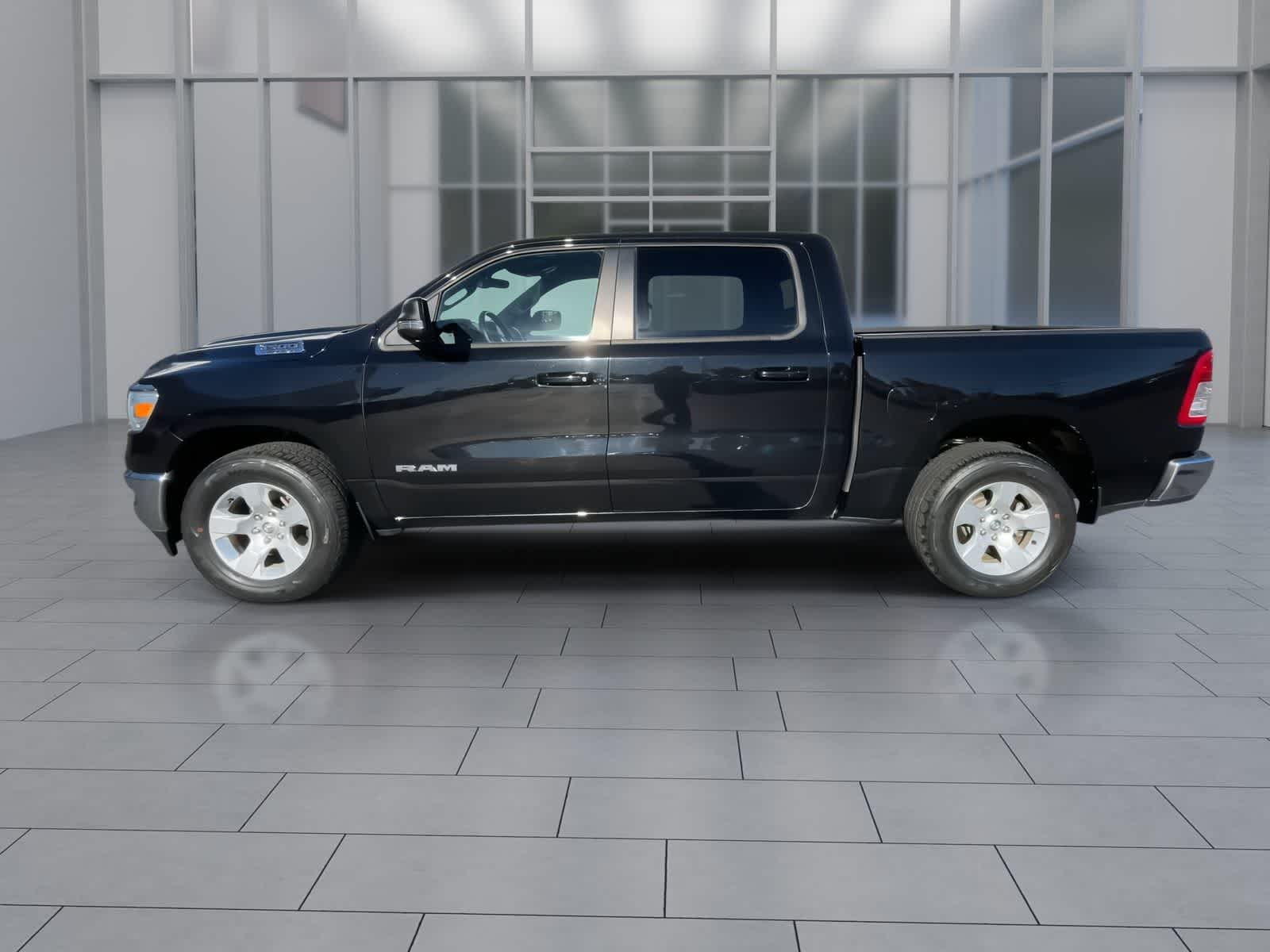 2021 Ram 1500 Big Horn 4x4 Crew Cab 57 Box 5