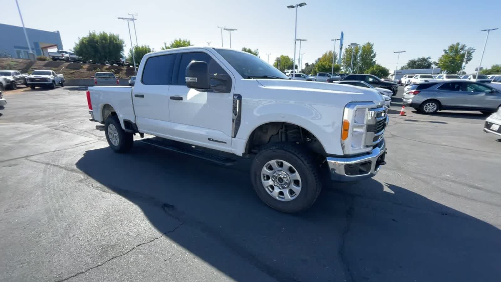 2023 Ford Super Duty F-250 SRW XLT 4WD Crew Cab 6.75 Box 2