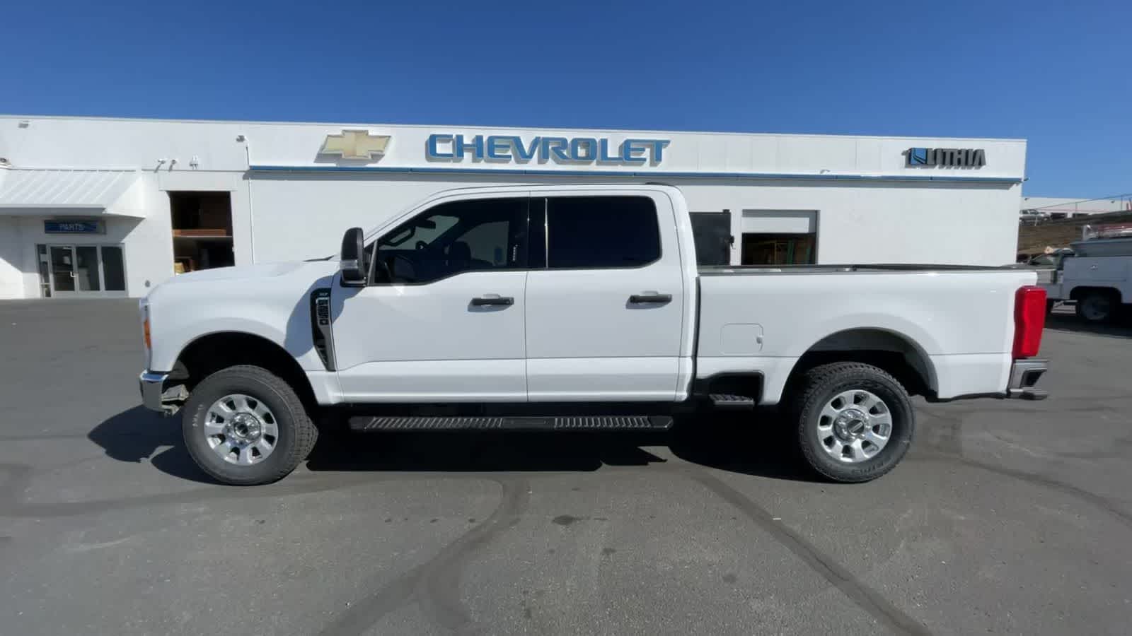 2023 Ford Super Duty F-250 SRW XLT 4WD Crew Cab 6.75 Box 5