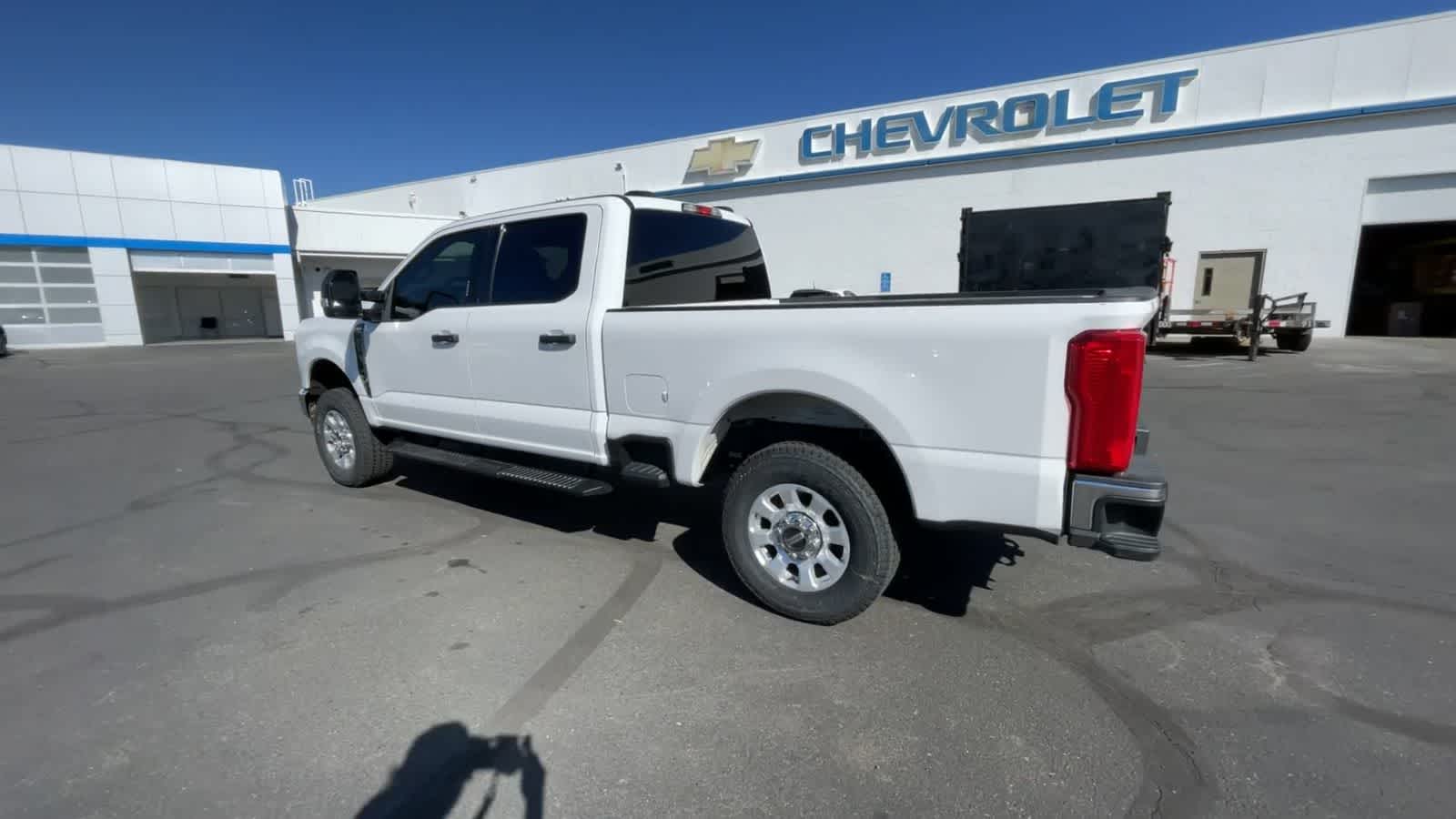 2023 Ford Super Duty F-250 SRW XLT 4WD Crew Cab 6.75 Box 6