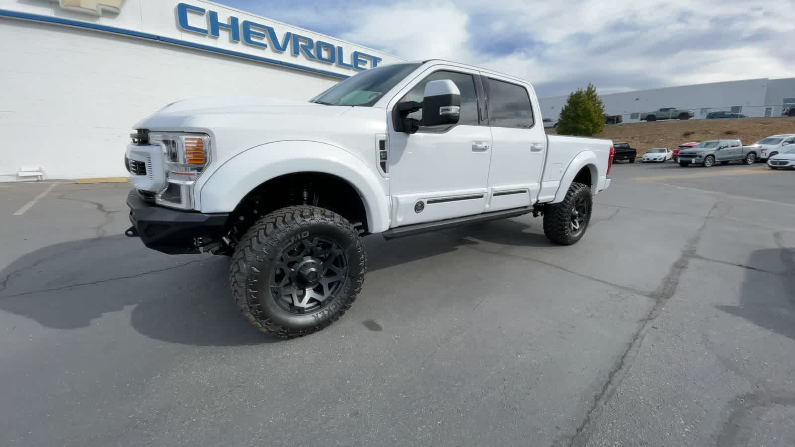 2021 Ford Super Duty F-250 SRW LARIAT 4WD Crew Cab 6.75 Box 4