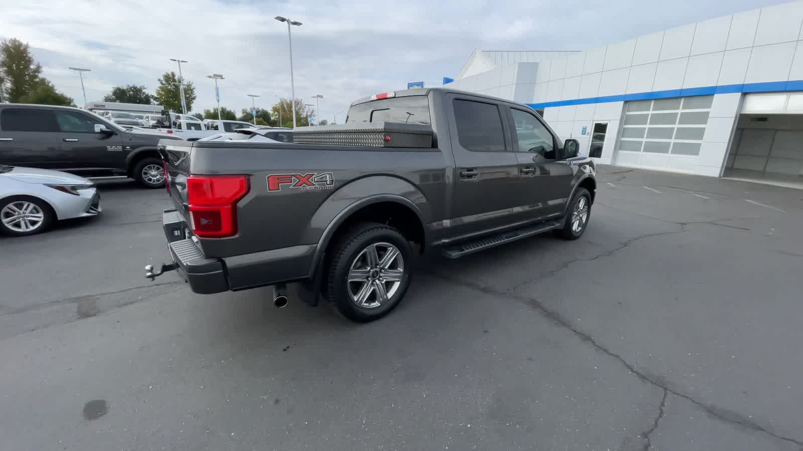 2018 Ford F-150 LARIAT 4WD SuperCrew 5.5 Box 8