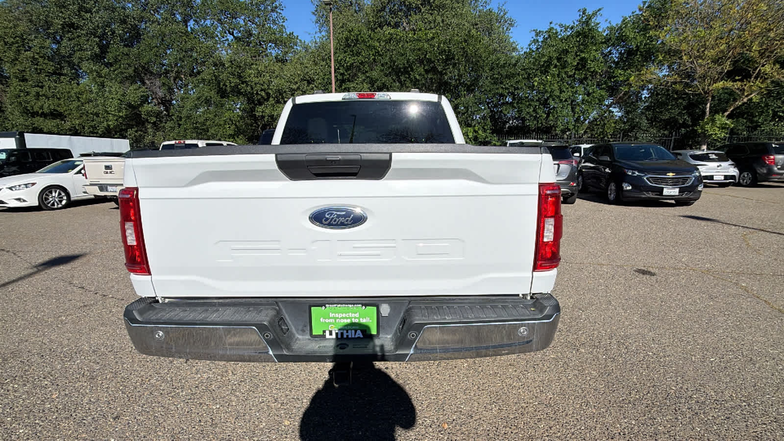 View vehicle photo 6