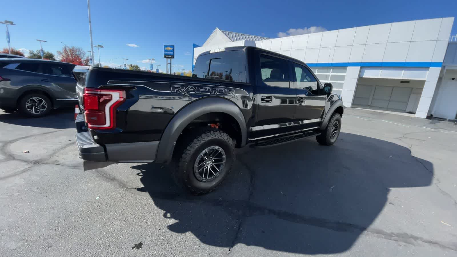 2019 Ford F-150 Raptor 4WD SuperCrew 5.5 Box 8