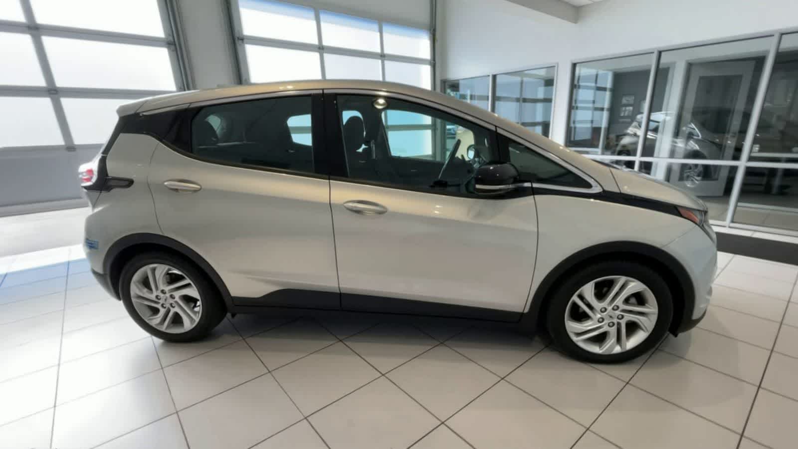 2022 Chevrolet Bolt EV 1LT 9