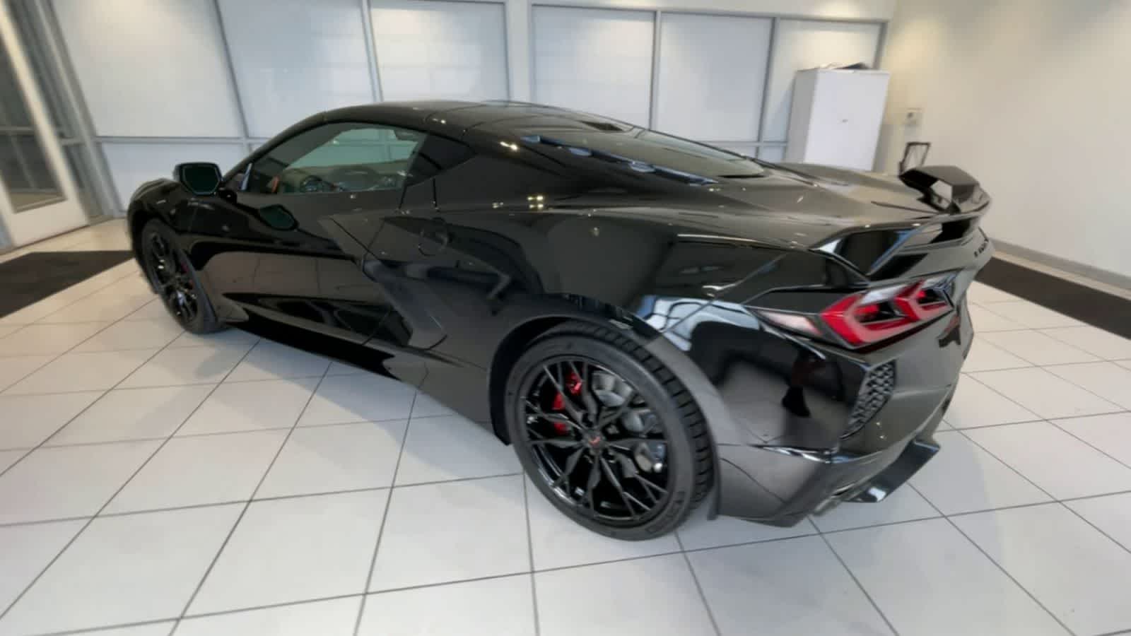 2024 Chevrolet Corvette 2LT 6