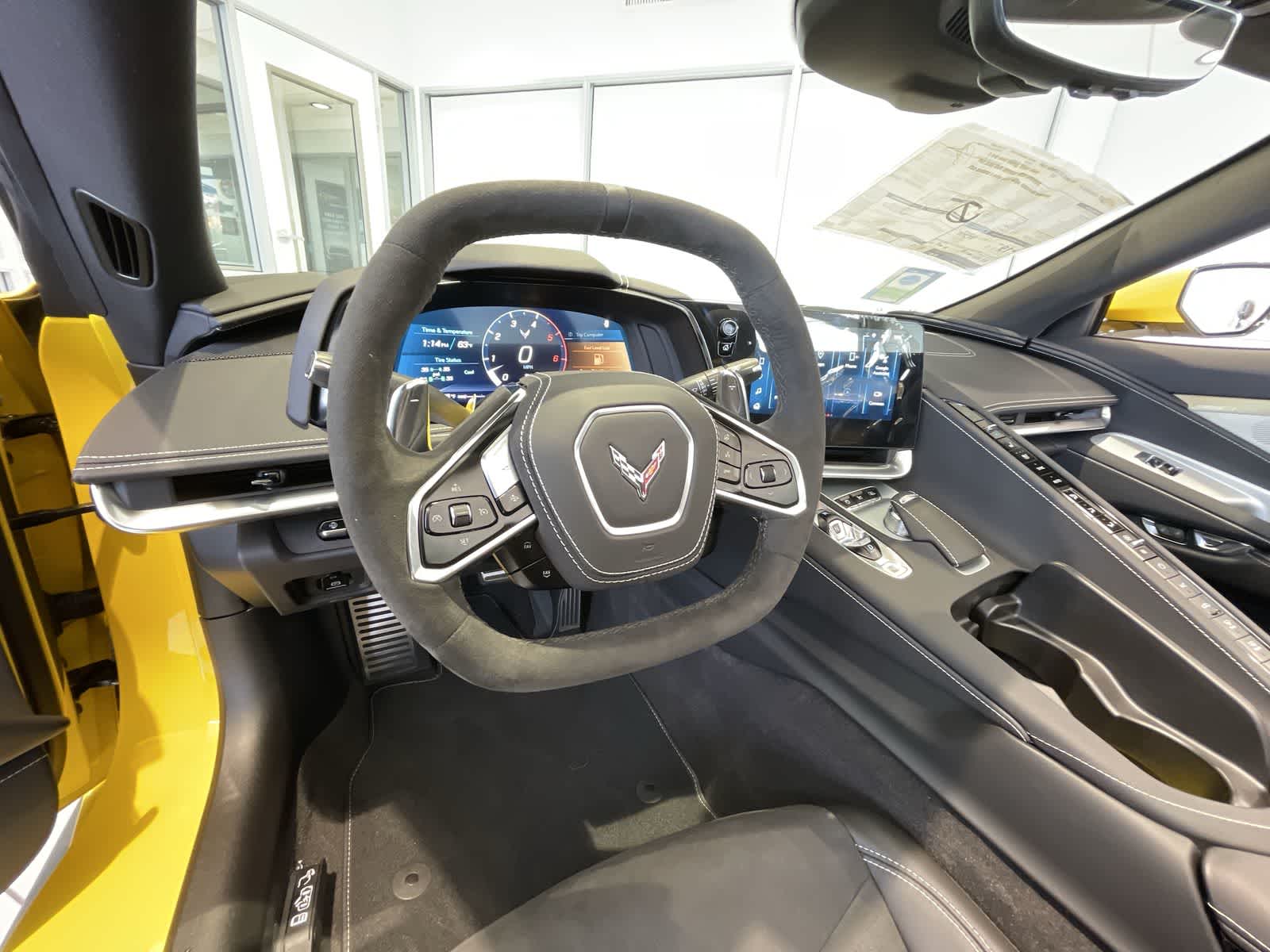 2025 Chevrolet Corvette 2LT 10