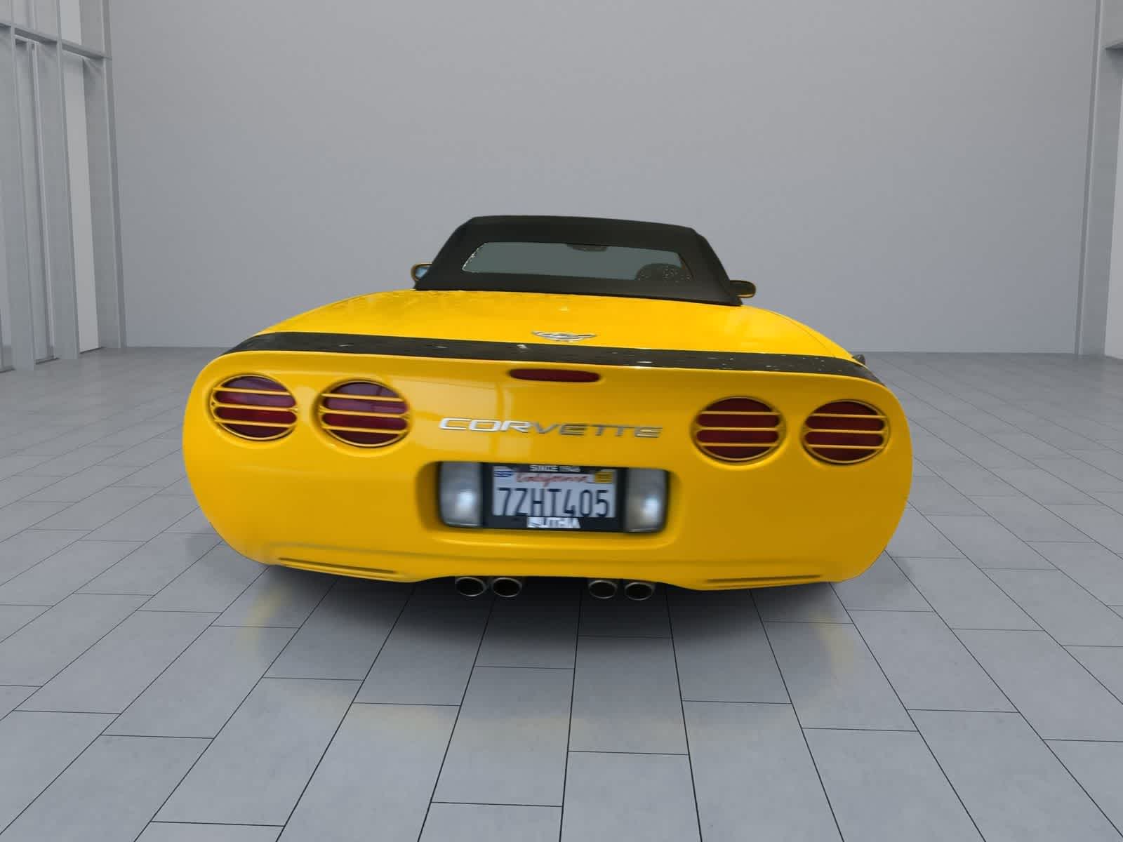 2003 Chevrolet Corvette  7