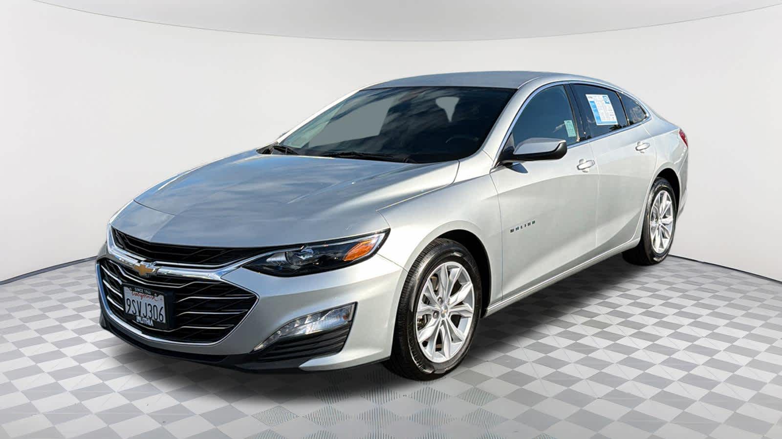 Silver Ice Metallic 2022 Chevrolet Malibu LT FWD Sedan Front-Wheel Drive Continuously Variable Transmission