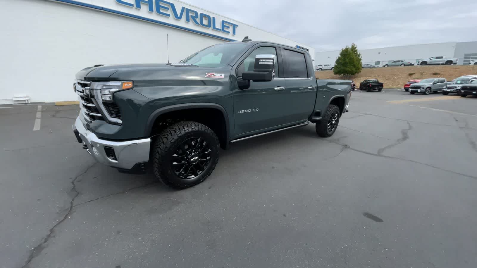 2025 Chevrolet Silverado 2500HD LTZ 4WD Crew Cab 159 4