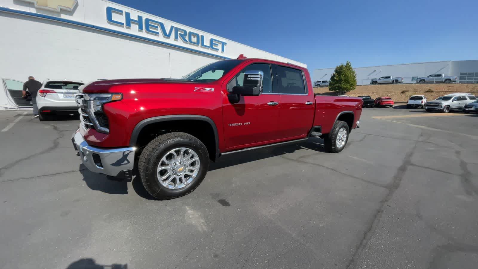 2025 Chevrolet Silverado 3500HD LTZ 4WD Crew Cab 172 4