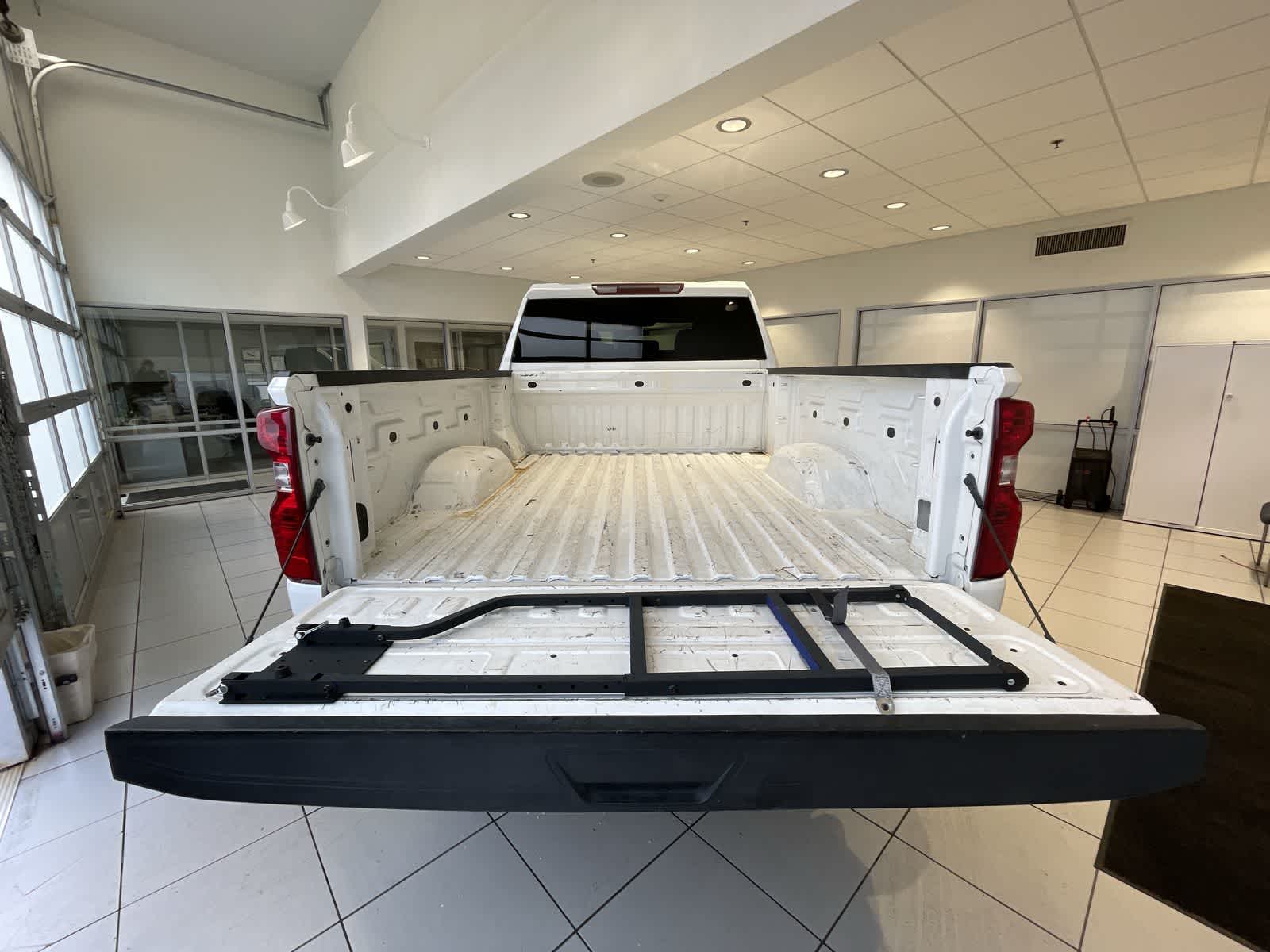 2020 Chevrolet Silverado 2500HD LT 4WD Crew Cab 159 24