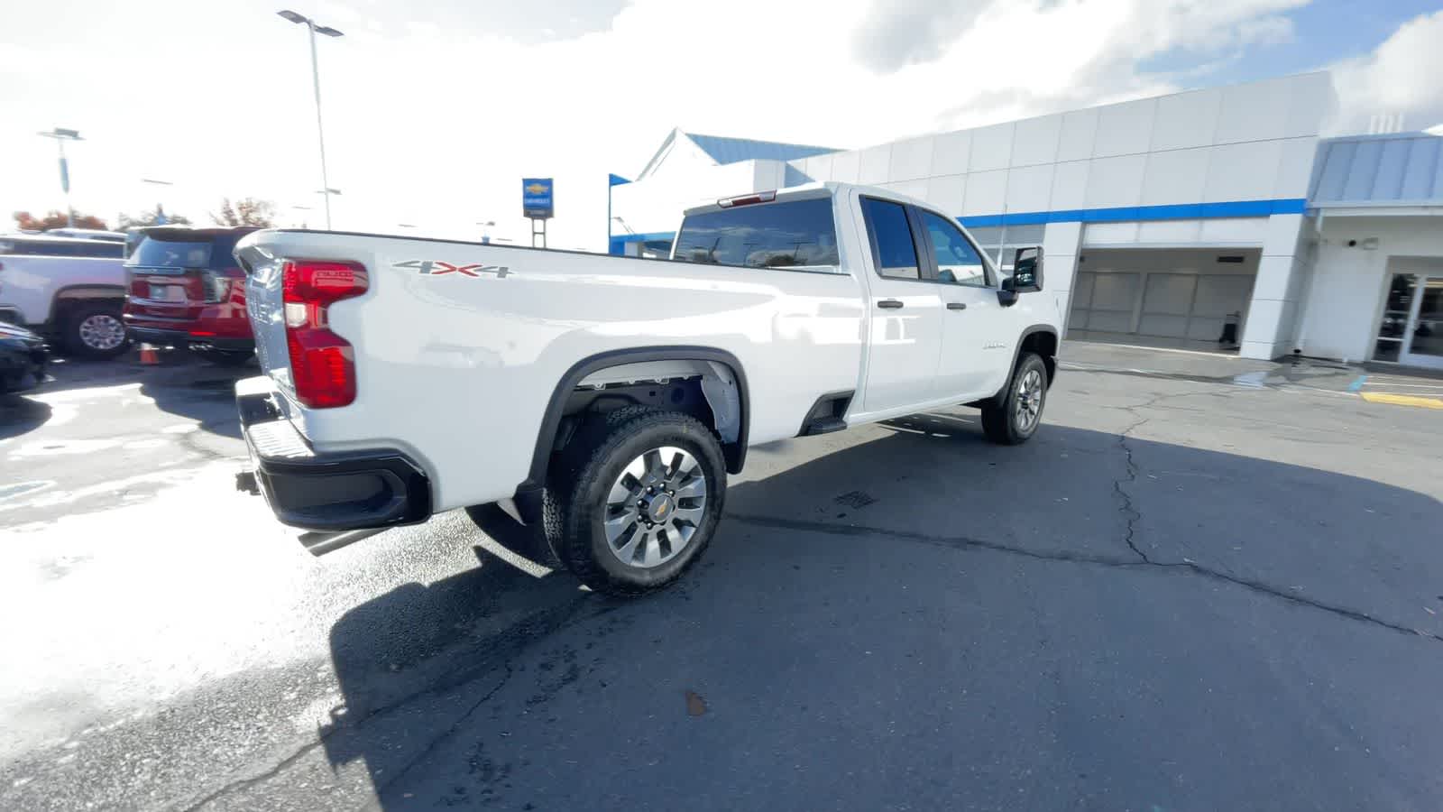 2025 Chevrolet Silverado 2500HD Custom 4WD Double Cab 162 8