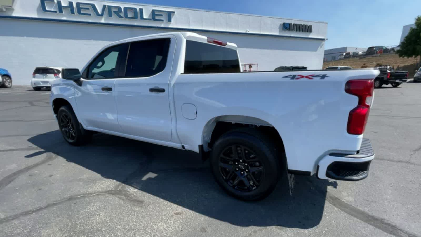 2024 Chevrolet Silverado 1500 Custom 4WD Crew Cab 147 6